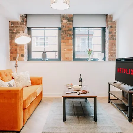 Splendid Industrial Style Pad, Centre, Fast Wifi, Family, Contractors Appartement Birmingham