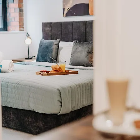 Splendid Industrial Style Pad, Centre, Fast Wifi, Family, Contractors Appartement *